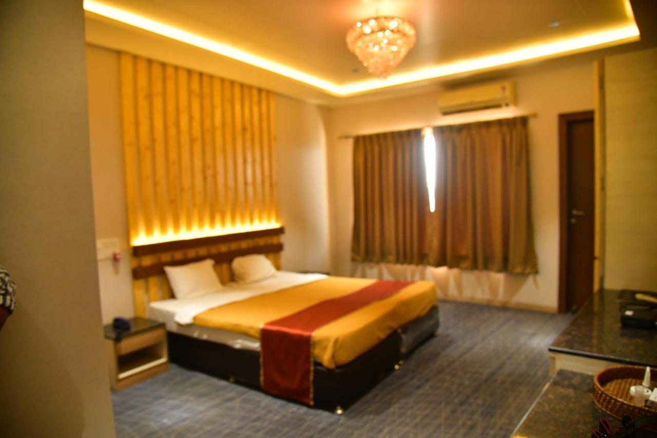 Wildernest Hilltop Resort Mangvadi Exterior foto
