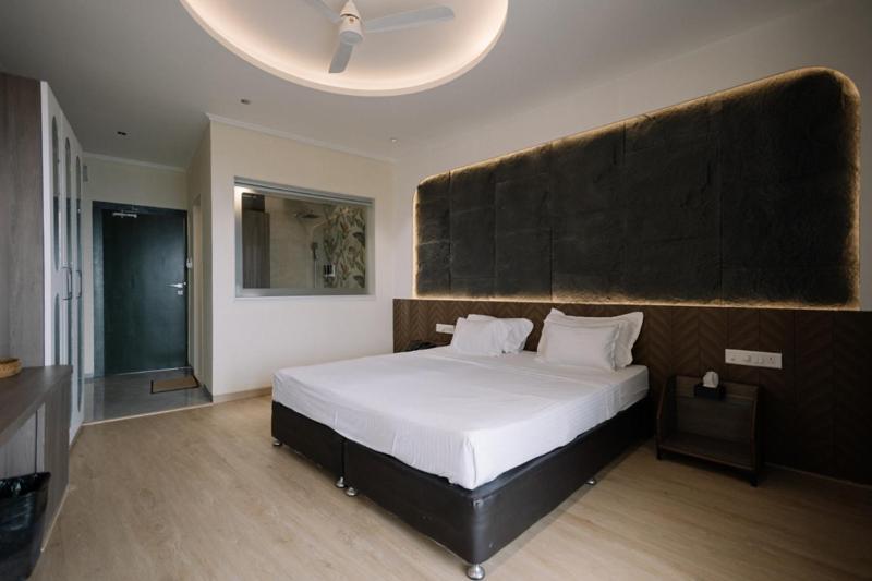 Wildernest Hilltop Resort Mangvadi Exterior foto